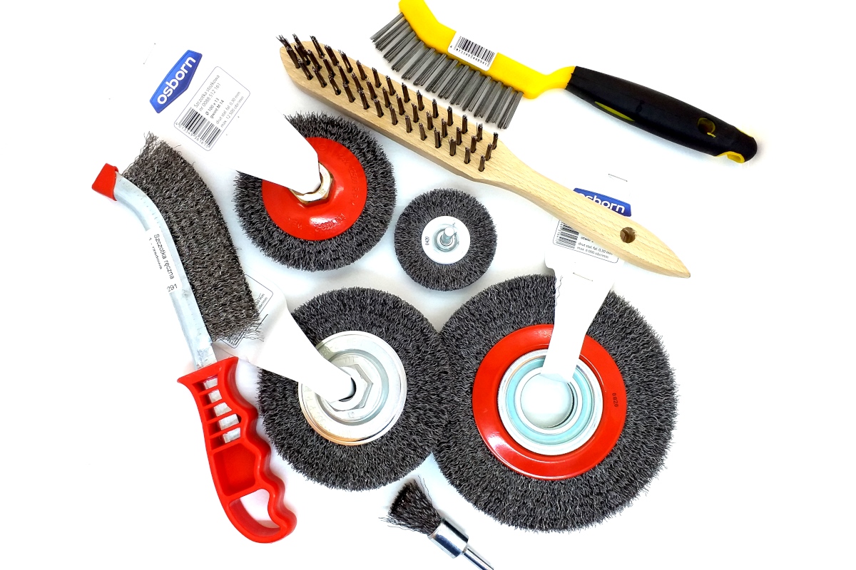 szczotki do czyszczenia